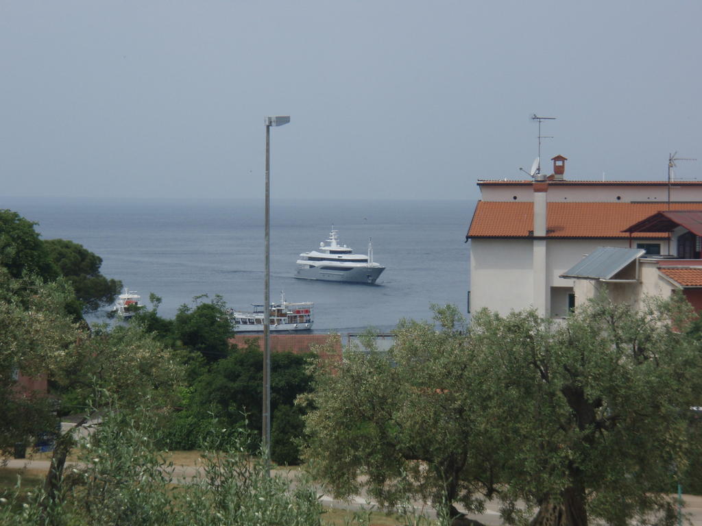 Guest House Zohil Rovinj Bagian luar foto